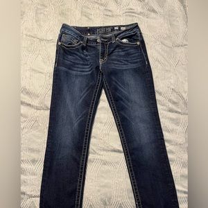 Miss Me Jeans. Dark Wash. Skinny Jeans. Have been worn 2x.